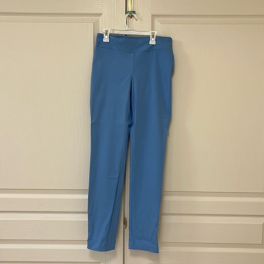 Never worn; 30 in inseam